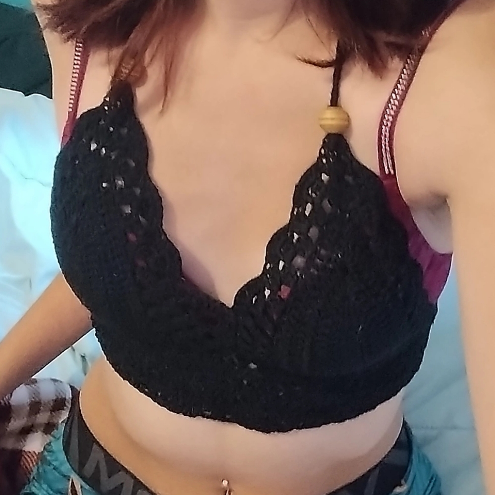 Hand knitted top with beads